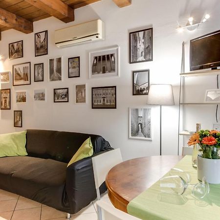 Romagnabnb Studio Mazzini Forlì Exterior foto